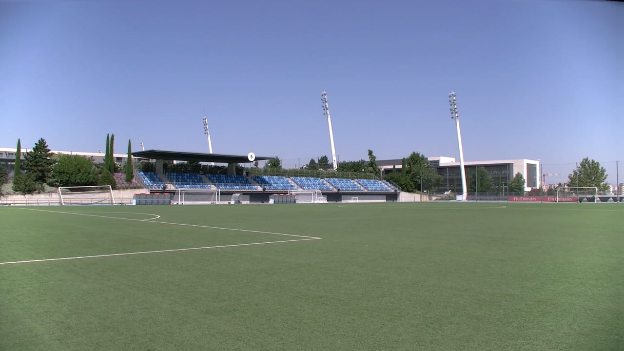 desmontaje-cesped-artificial-campo-futbol-ciudad-real-madrid